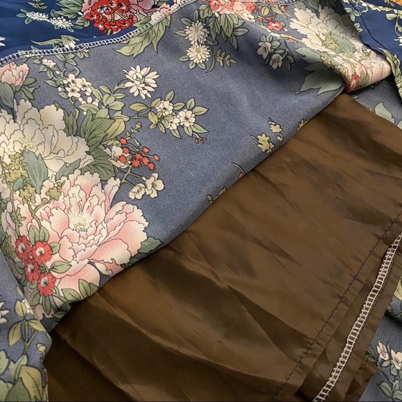 Silky summer dress - Picture 4 of 4